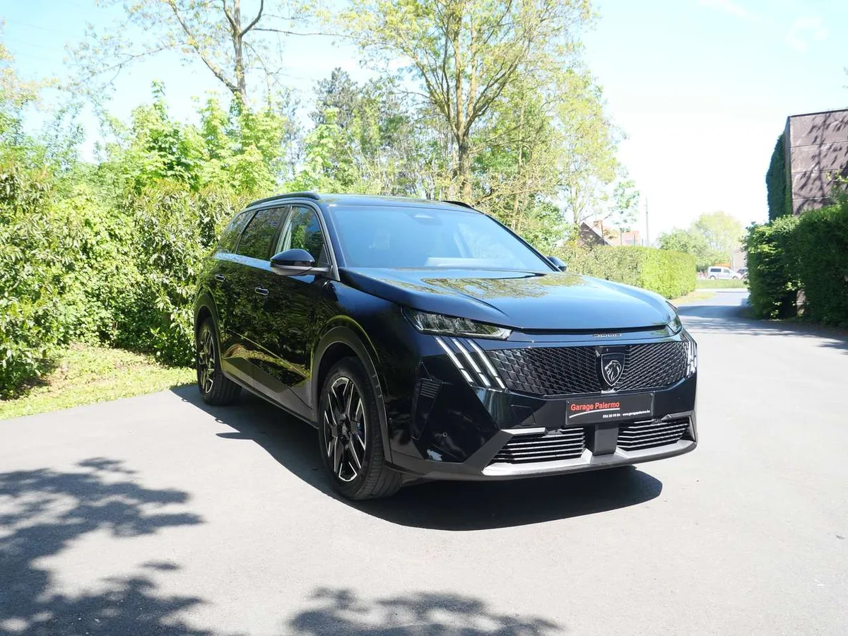Peugeot 5008 2025 — photo 3