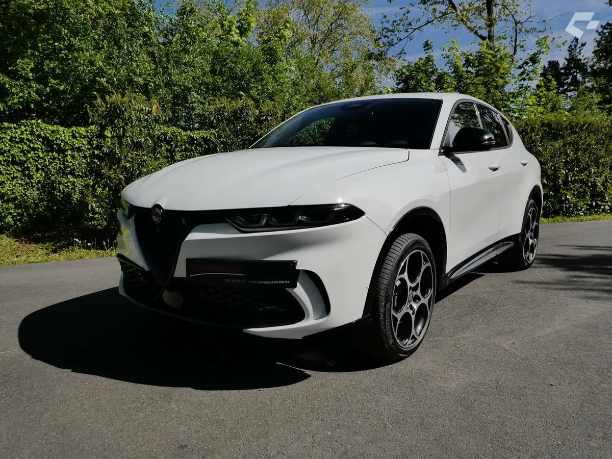 Alfa Romeo Tonale 2025 — photo 2