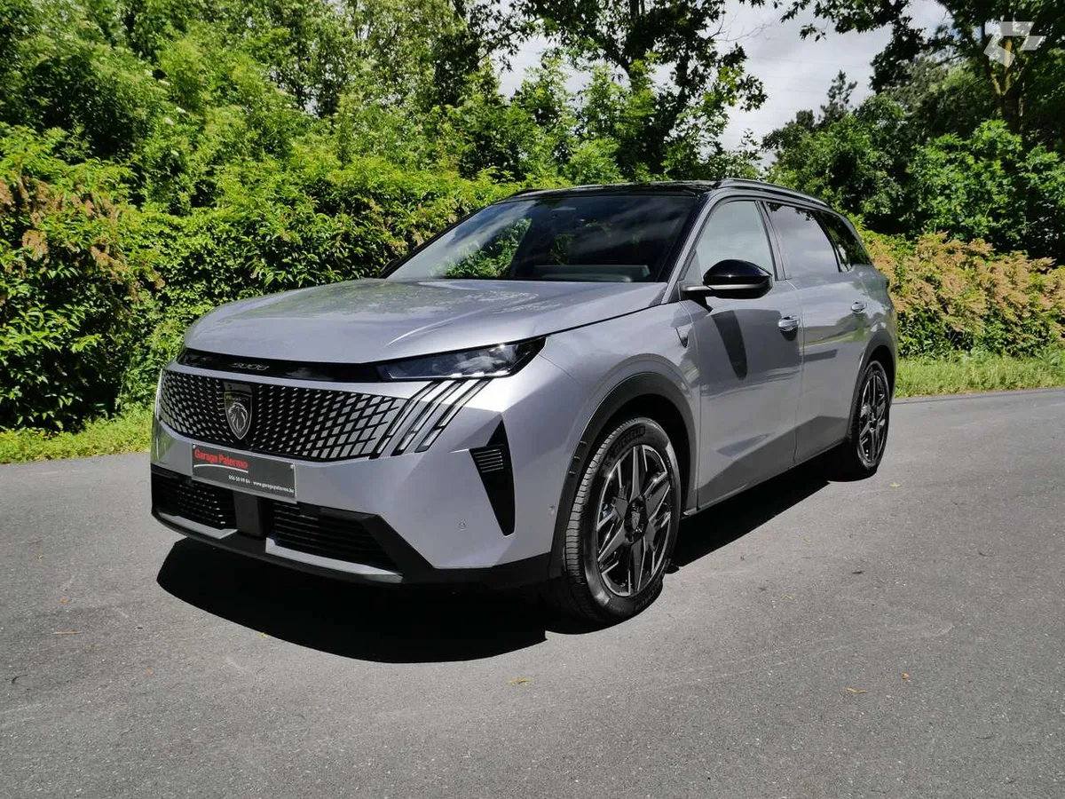 Peugeot 5008 2025 — photo 2