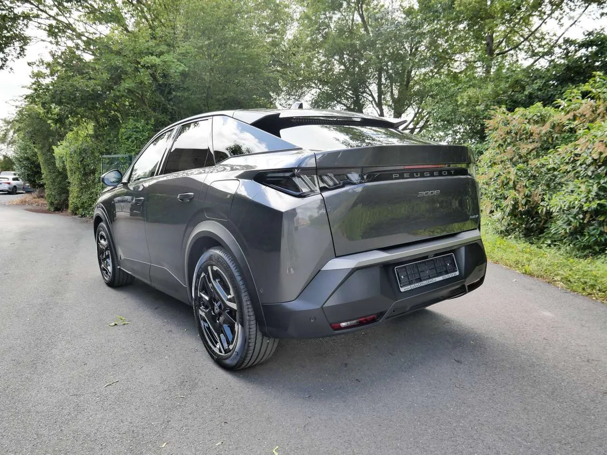 Peugeot 3008 2025 — photo 2