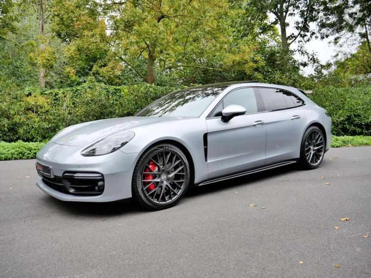 Porsche Panamera 2019 — photo 2