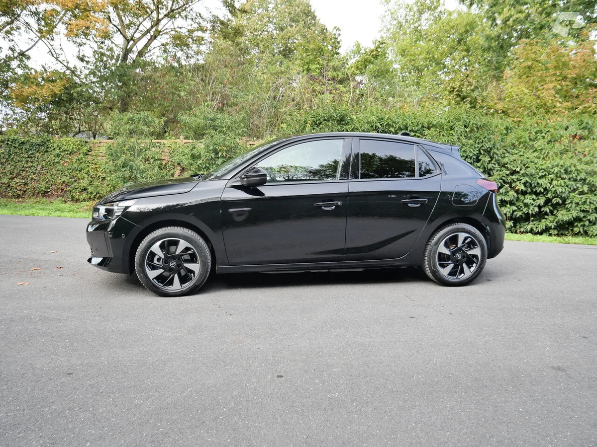 Opel Corsa E 2024 — photo 3