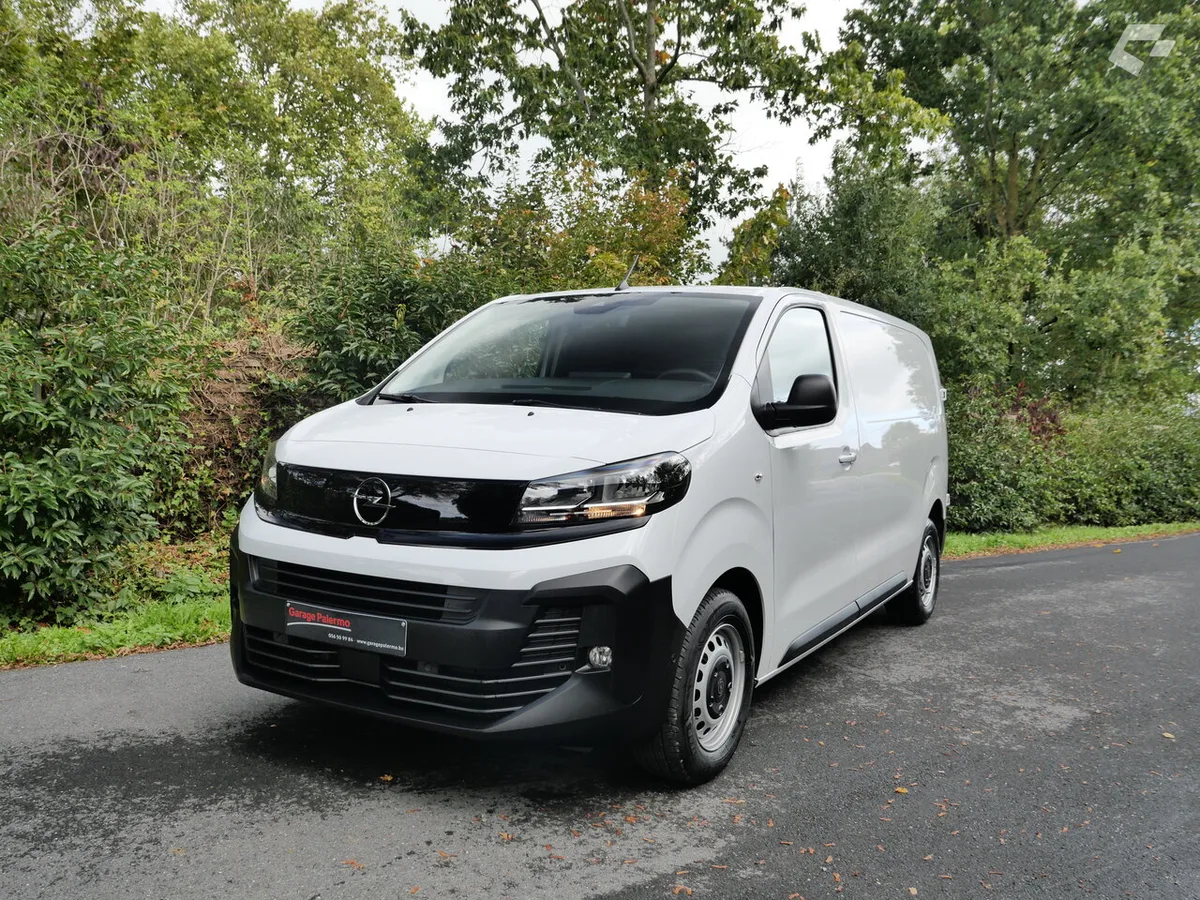Opel Vivaro 2025 — photo 1