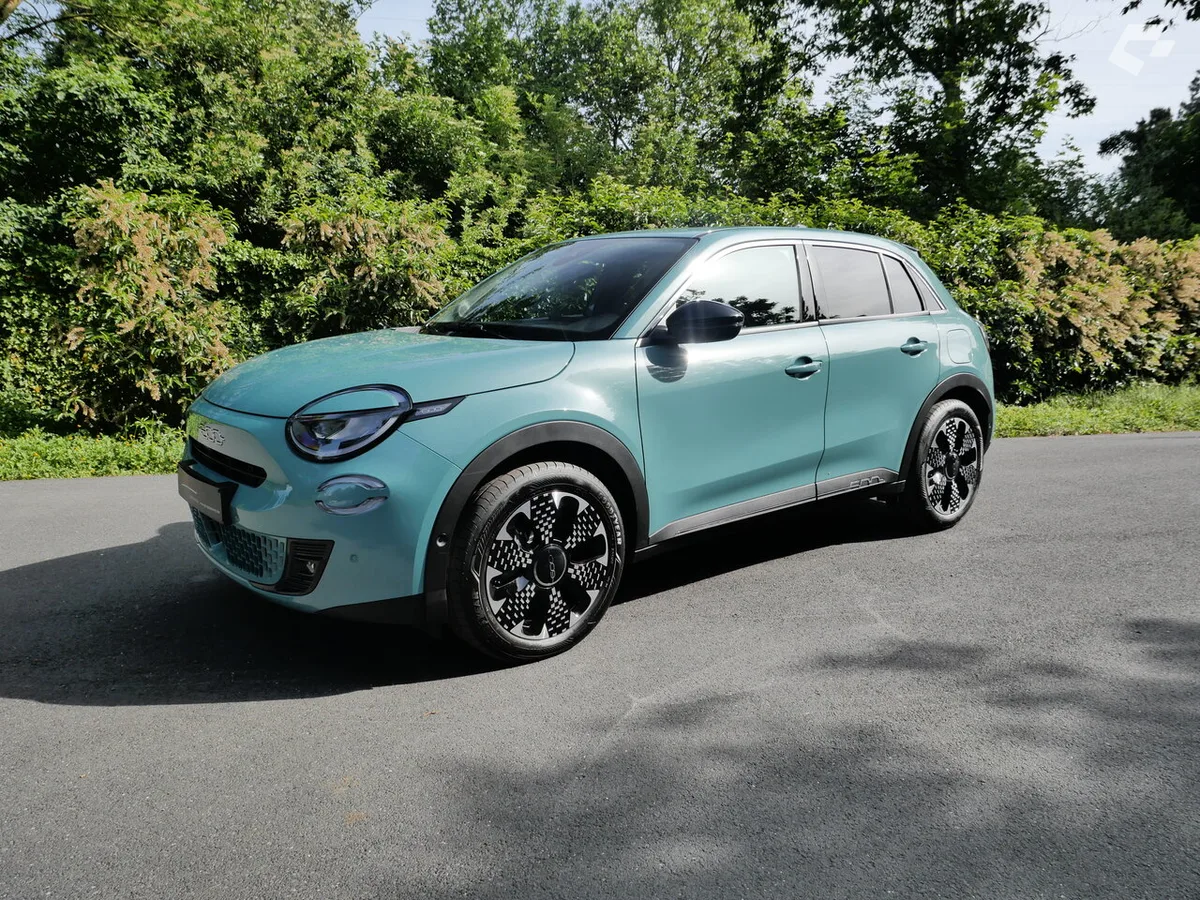 Fiat 600 2025 — photo 2