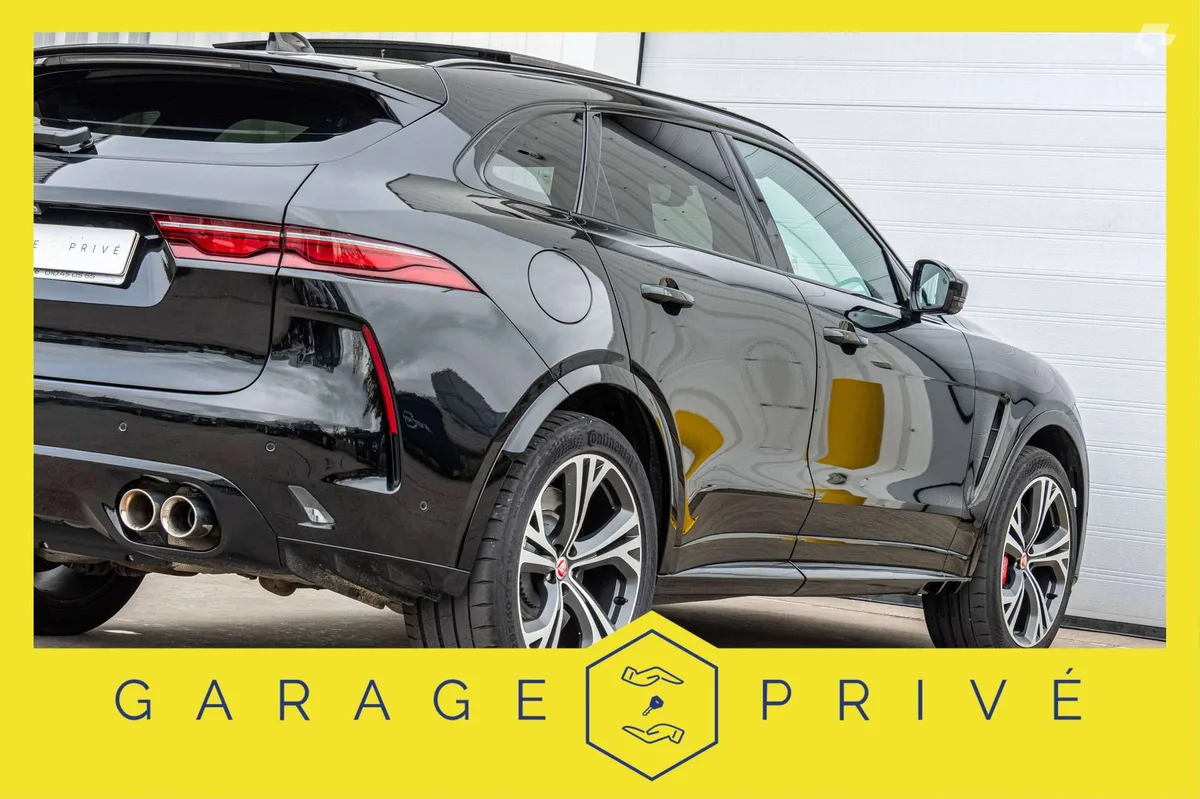Jaguar F-Pace 2023 — photo 1