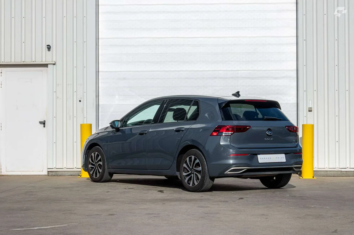 Volkswagen Golf 2022 — photo 4