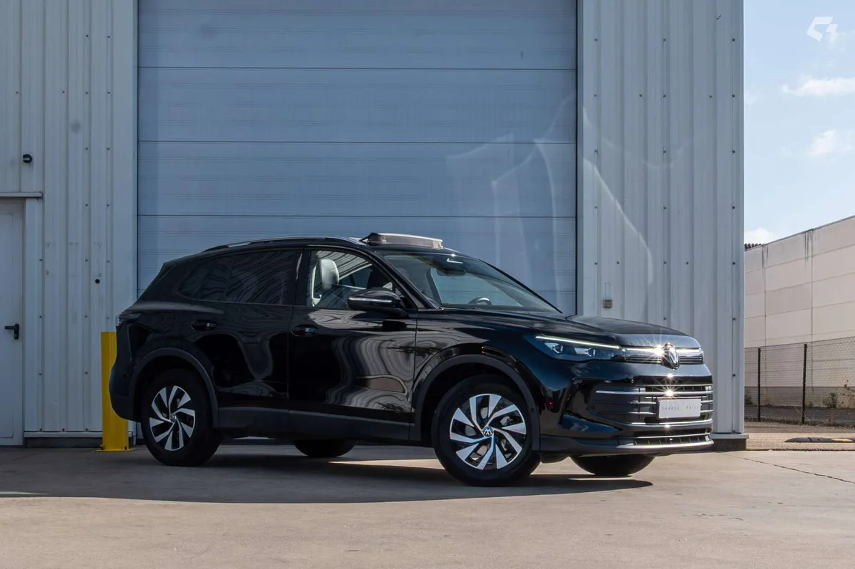 Volkswagen Tiguan 2025 — photo 2