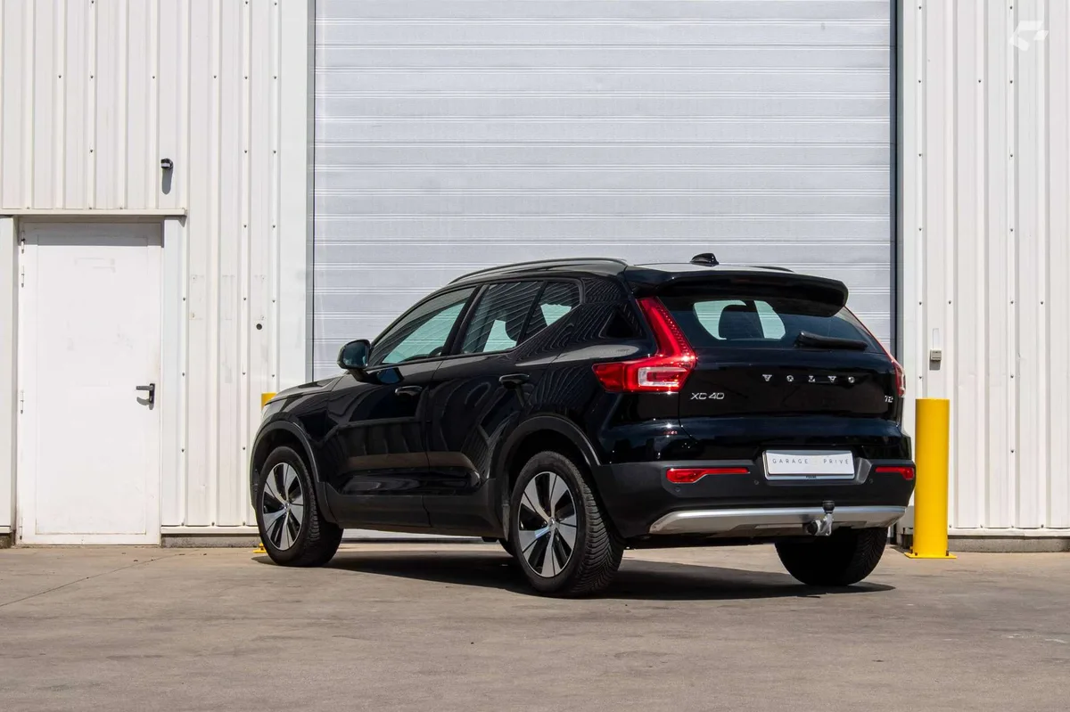Volvo XC40 2024 — photo 4