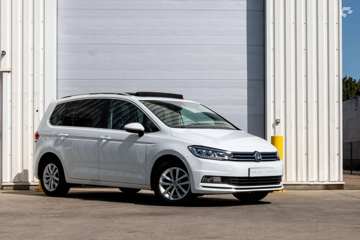 Volkswagen Touran 2016 — photo 3