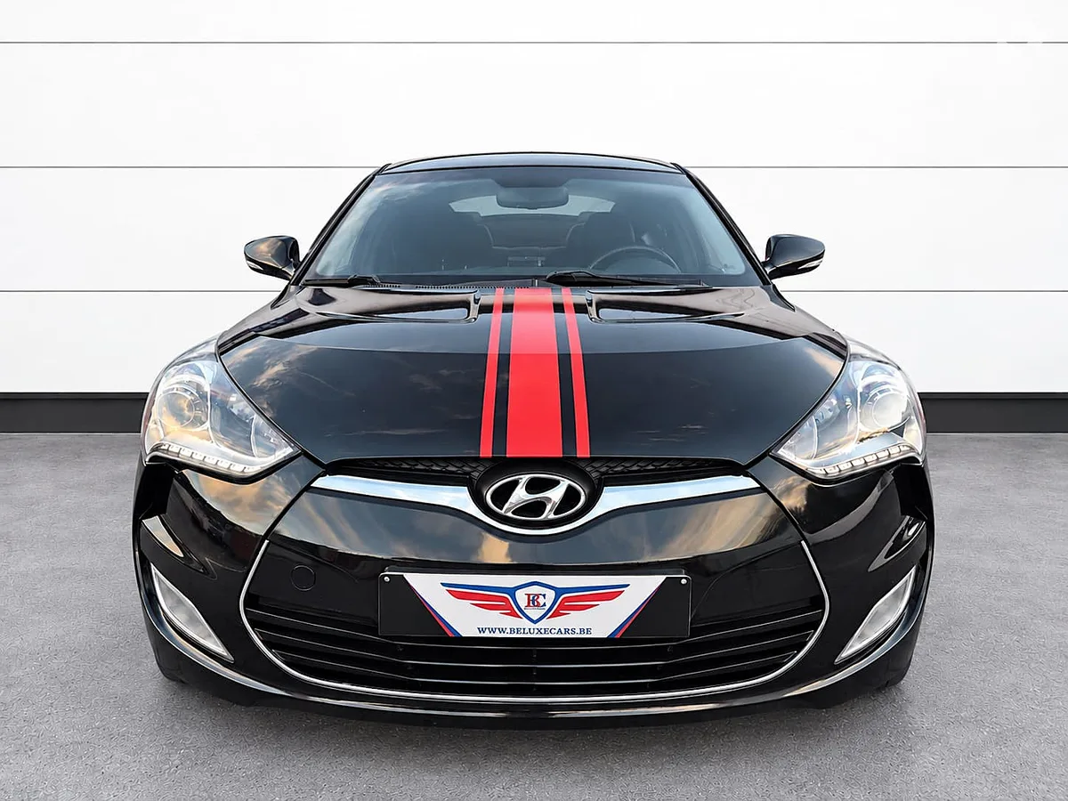 Hyundai VELOSTER 2011 — photo 2