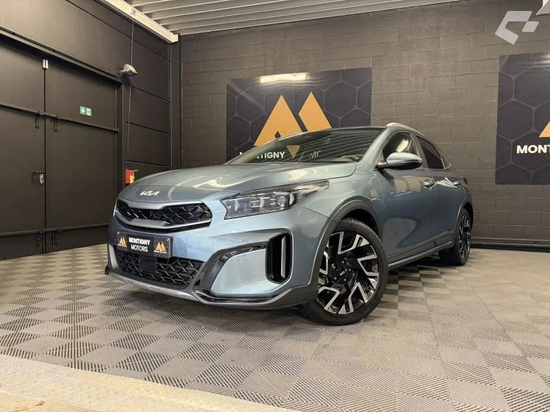 Kia XCeed 2024 — photo 1