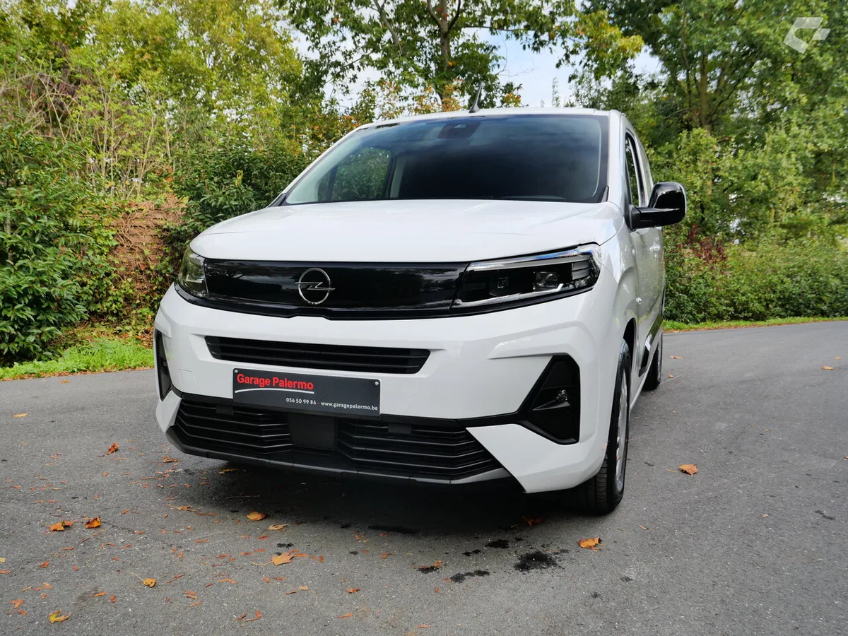 Opel Combo 2025 — photo 2