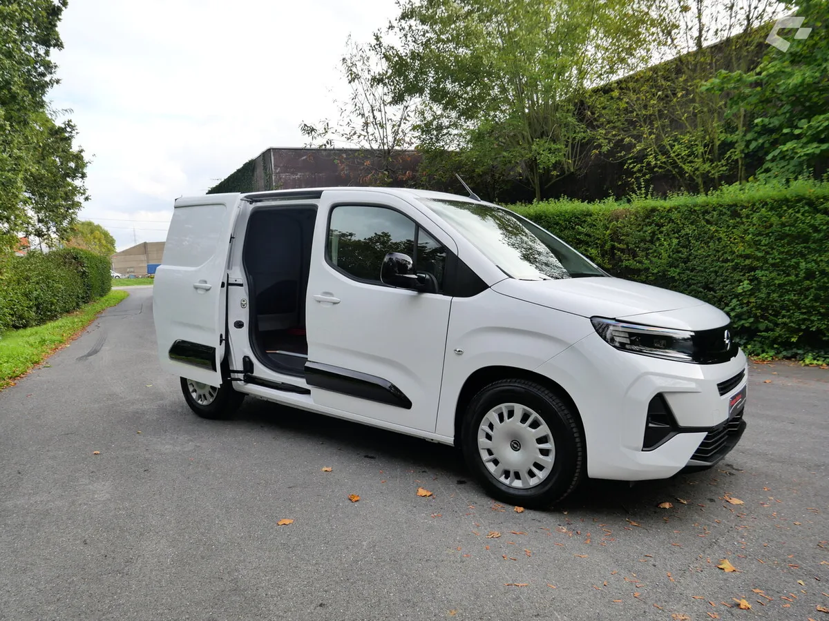 Opel Combo 2025 — photo 4