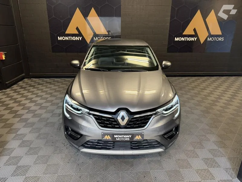 Renault Arkana 2023 — photo 2