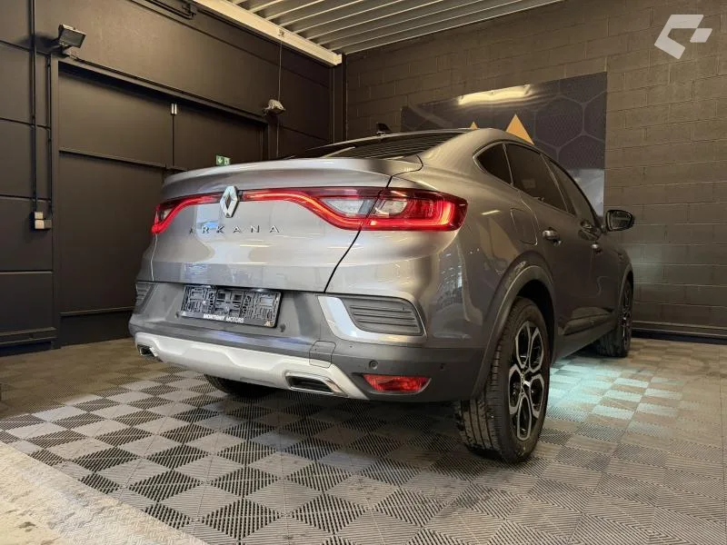 Renault Arkana 2023 — photo 4