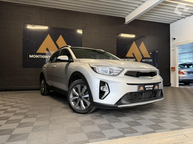 Kia Stonic 2023 — photo 3