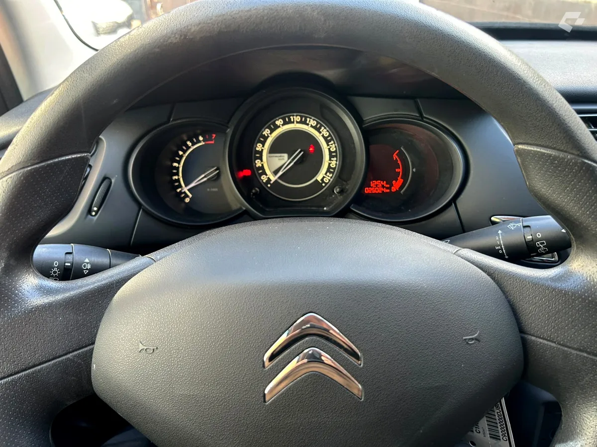 Citroën C3 2016 — photo 2