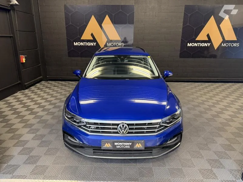 Volkswagen Passat Variant 2021 — photo 2