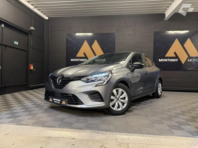 Renault Clio 2023 — photo 1