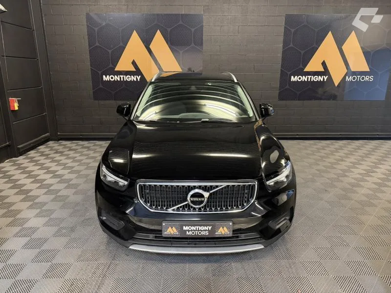 Volvo XC40 2022 — photo 2
