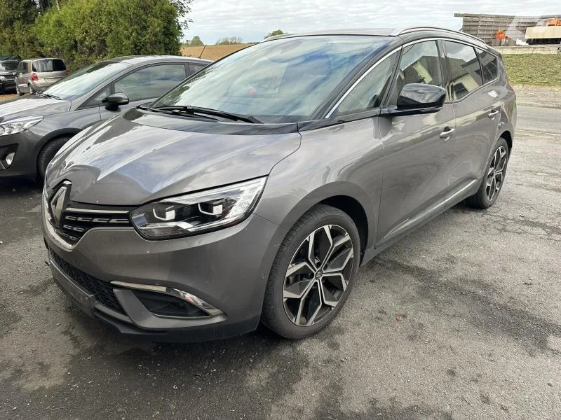 Renault Grand Scenic 2021 — photo 1