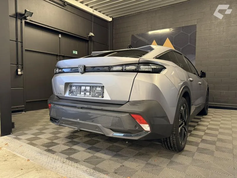 Peugeot 408 2023 — photo 4
