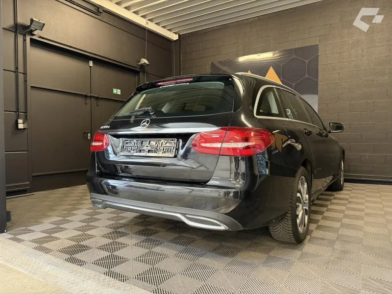 Mercedes-Benz Classe C 2017 — photo 4