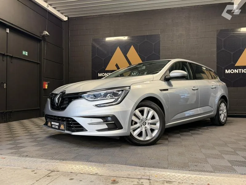 Renault Megane 2022 — photo 1