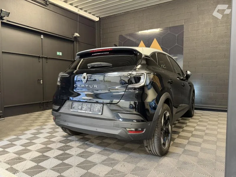 Renault Captur 2025 — photo 4