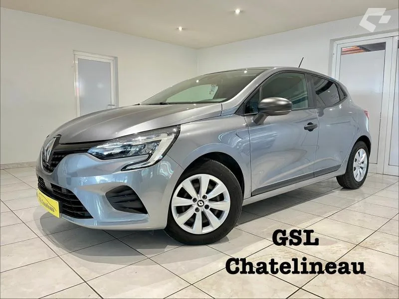 Renault Clio 2023 — photo 1