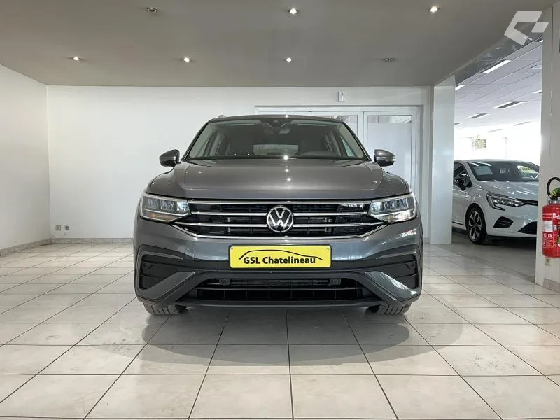 Volkswagen Tiguan Allspace 2023 — photo 3