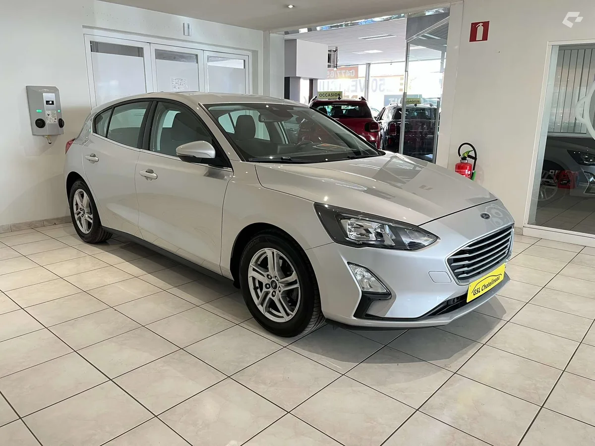 Ford Focus 2021 — photo 4