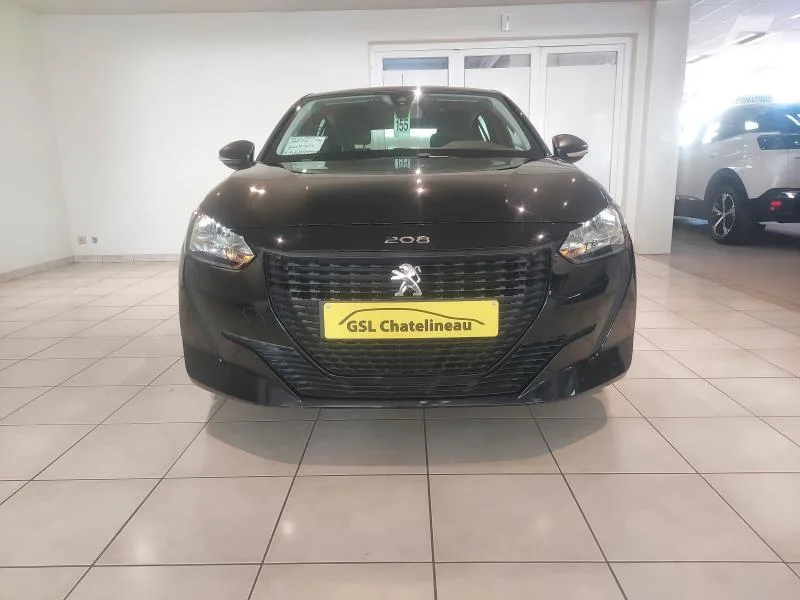 Peugeot 208 2021 — photo 2
