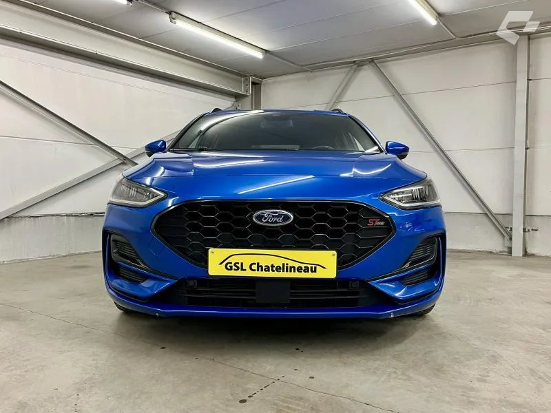 Ford Focus 2022 — photo 3
