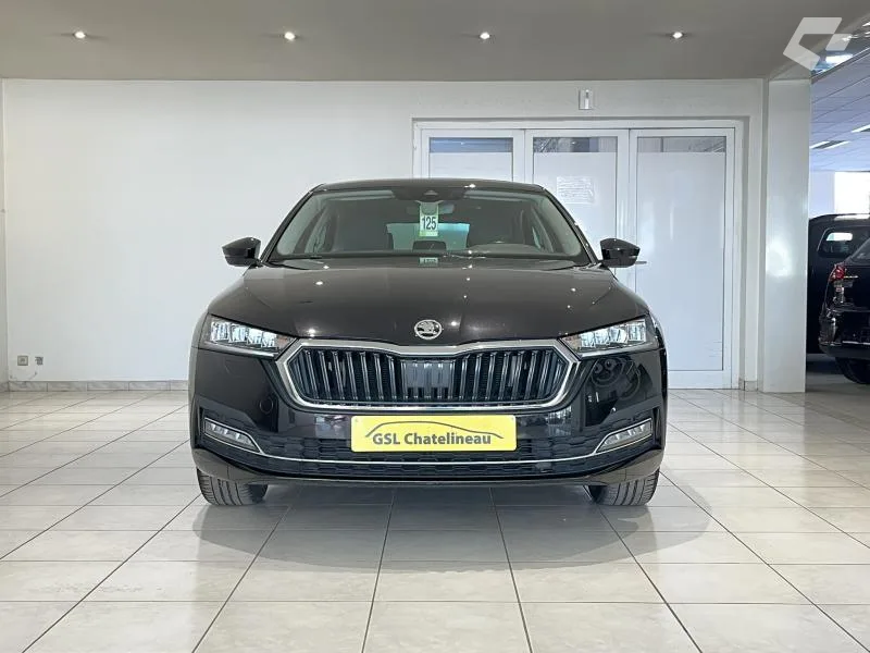 Skoda Octavia 2022 — photo 3