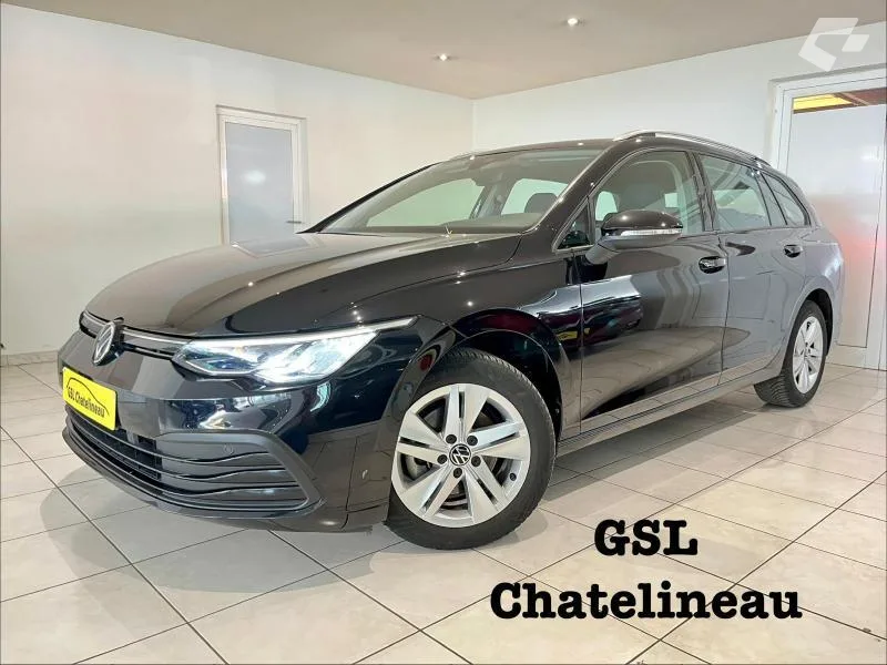 Volkswagen Golf 2023 — photo 1
