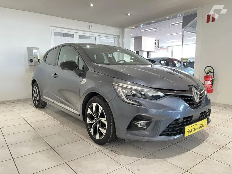 Renault Clio 2021 — photo 4