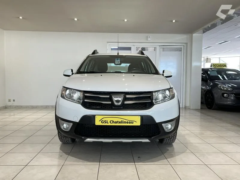 Dacia Sandero 2015 — photo 2