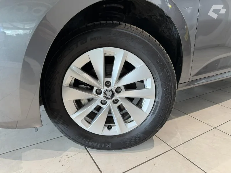 Skoda Kamiq 2025 — photo 2