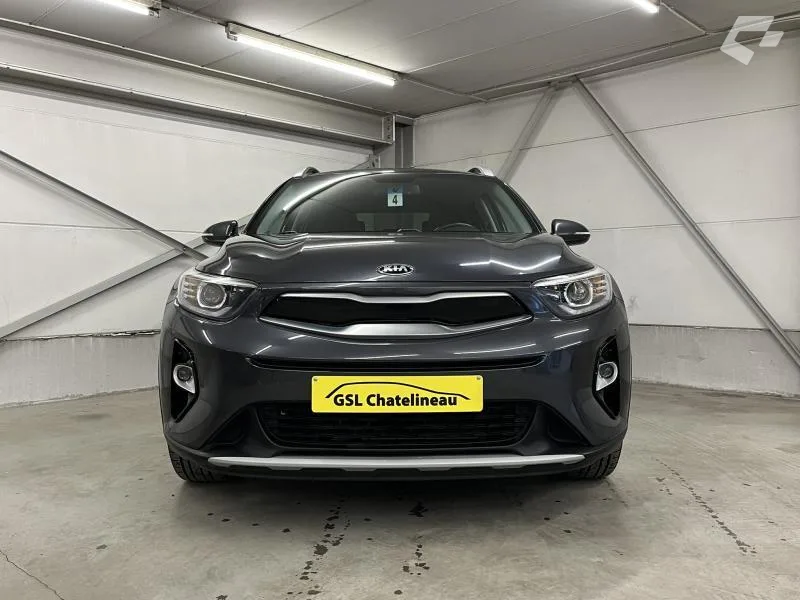 Kia Stonic 2018 — photo 3