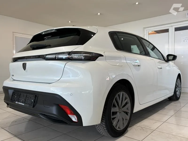Peugeot 308 2022 — photo 4