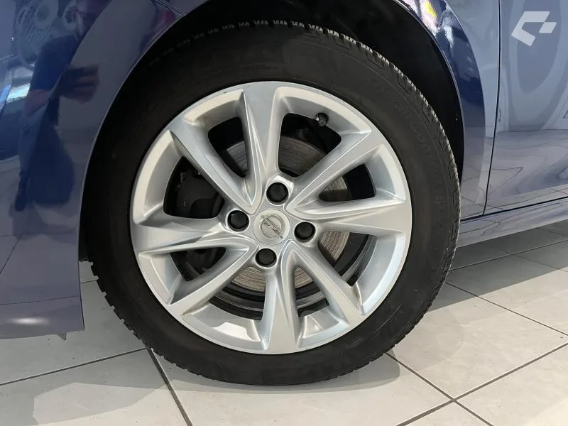 Opel Corsa 2021 — photo 2
