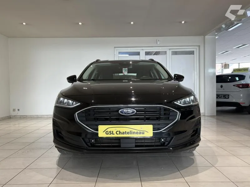 Ford Focus 2023 — photo 3