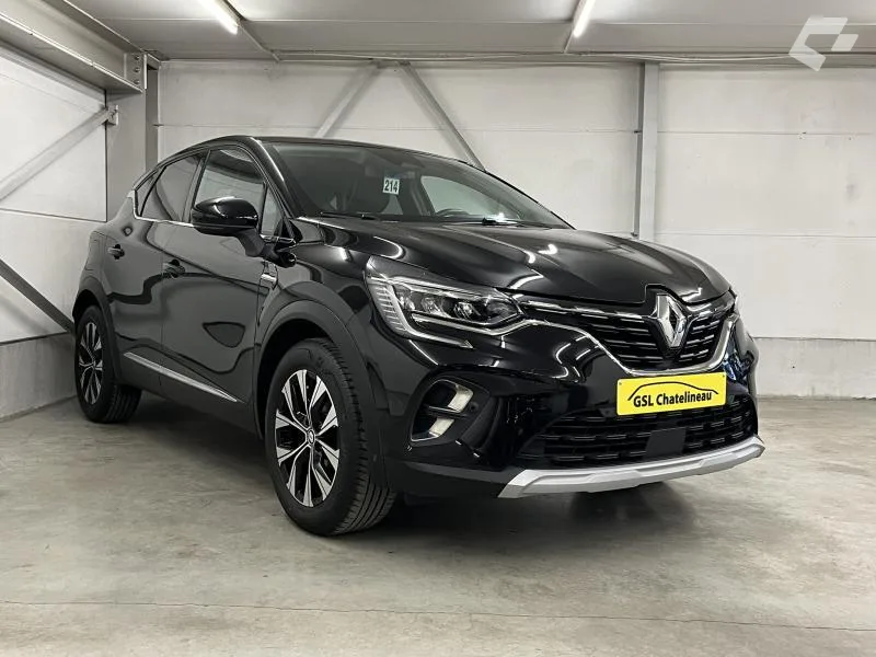 Renault Captur 2023 — photo 4