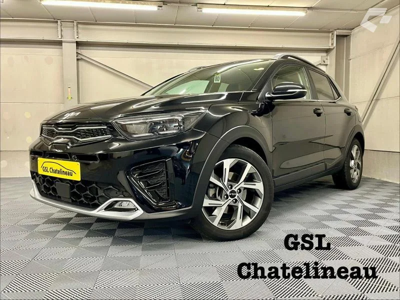 Kia Stonic 2023 — photo 1