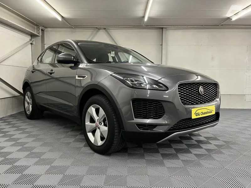 Jaguar E-Pace 2020 — photo 4