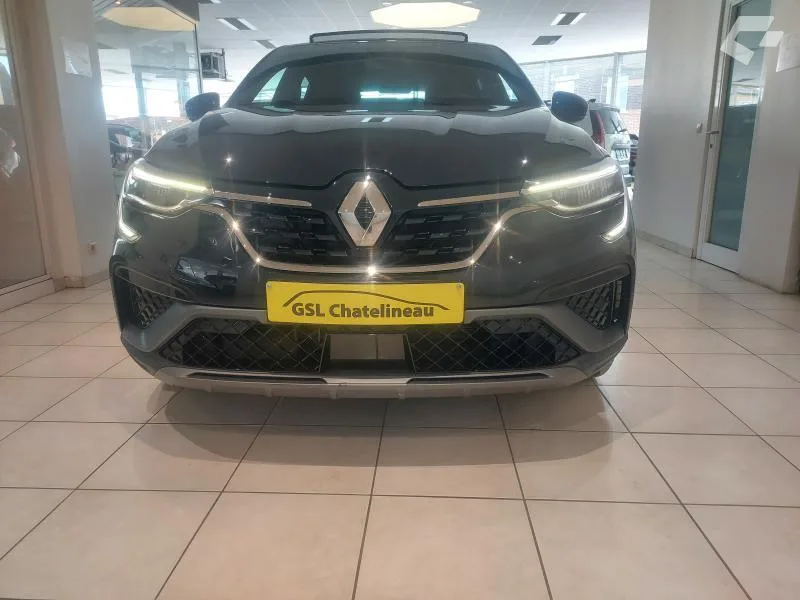 Renault Arkana 2023 — photo 2