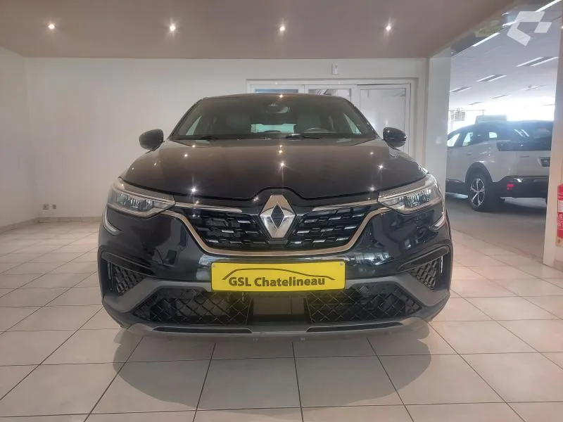 Renault Arkana 2023 — photo 3