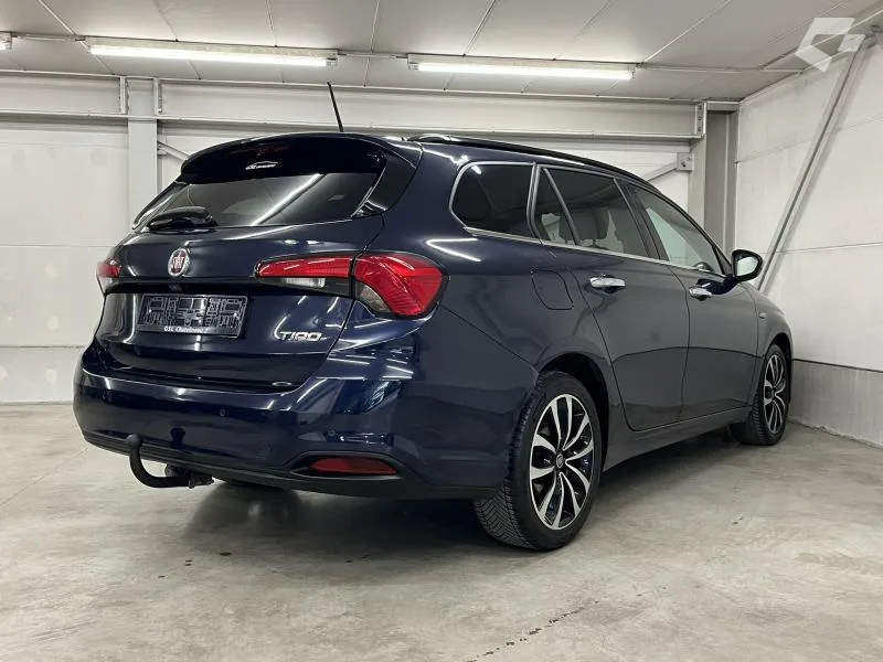 Fiat Tipo 2017 — photo 4