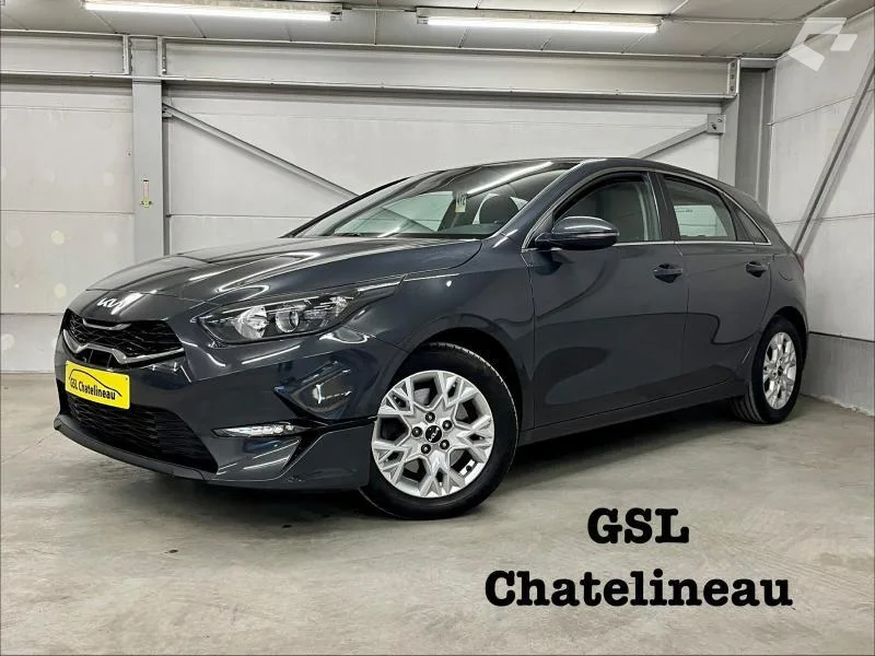 Kia Ceed 2022 — photo 1